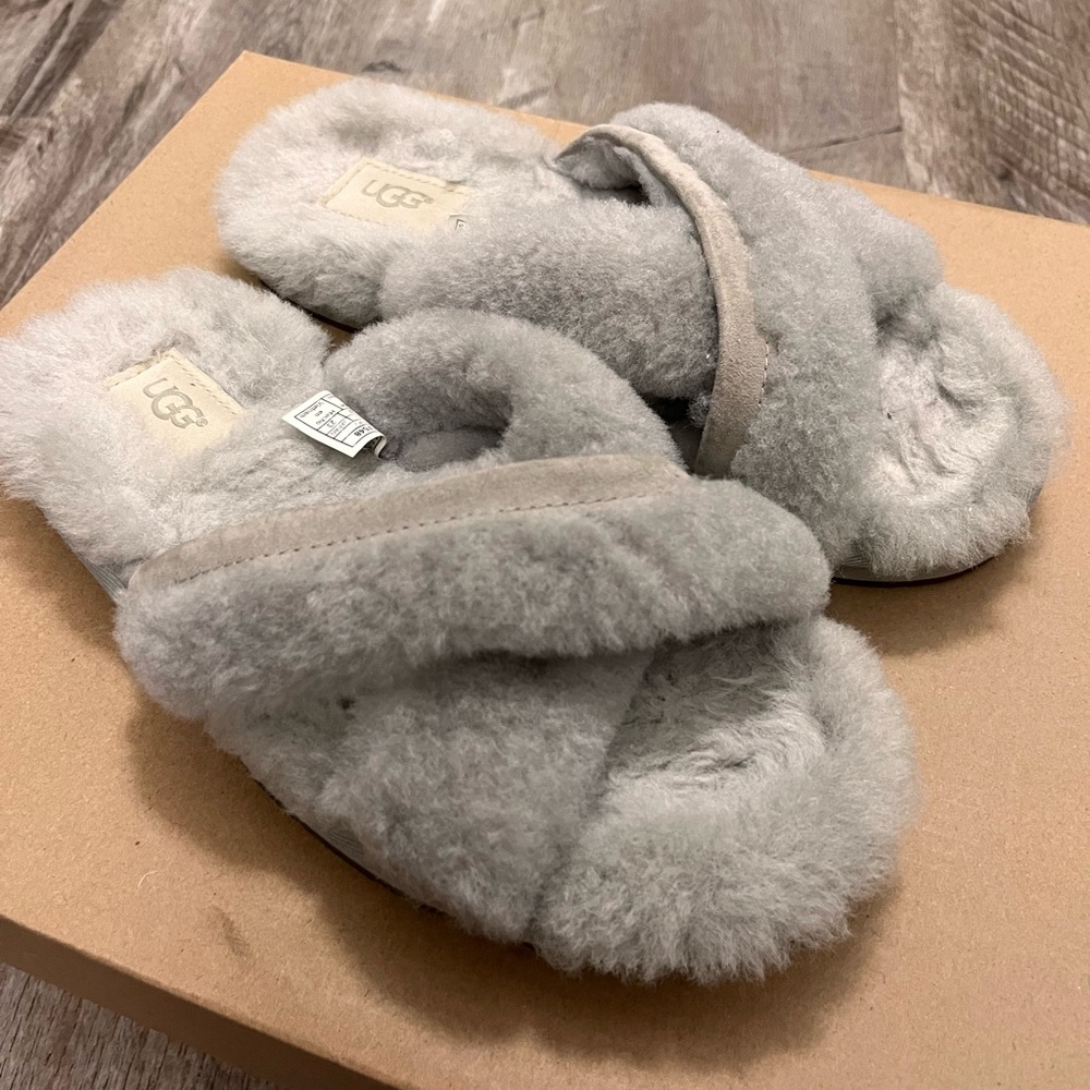 Ugg Abela Slippers